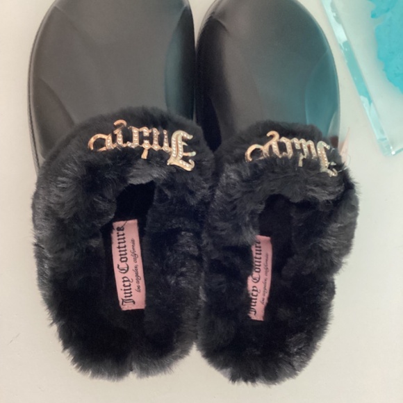 REDUCED Juicy Couture Women's Mule Clogs w/Luxurious Fur/Stylish Jewel Embellish - Picture 4 of 8